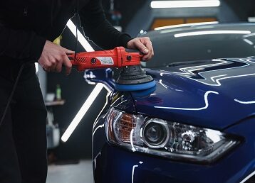 car cut and polish